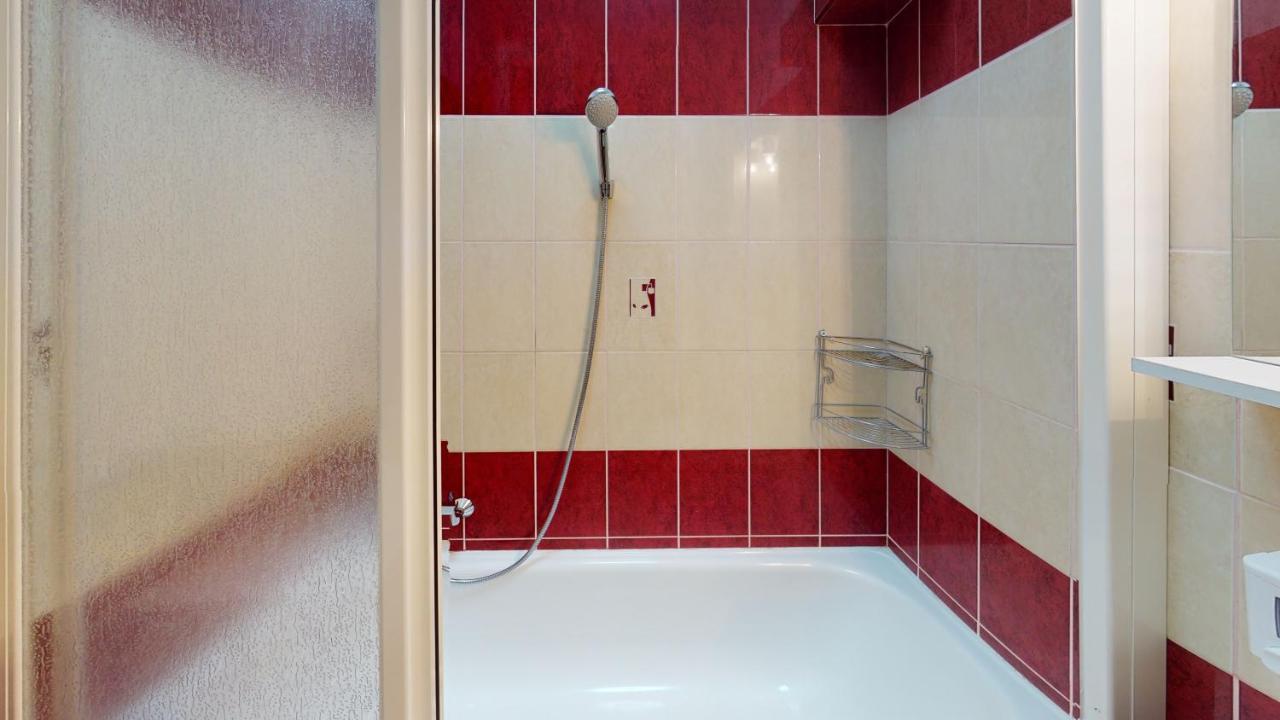 Cristian Apartman Hajduszoboszlo Exterior photo